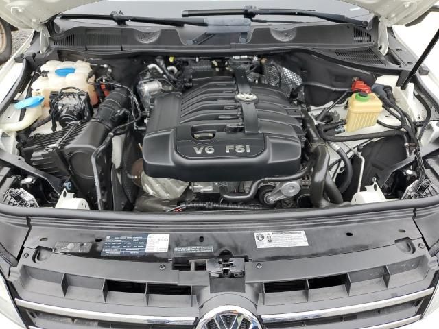 2011 Volkswagen Touareg V6