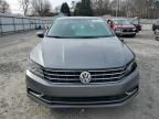 2016 Volkswagen Passat SE