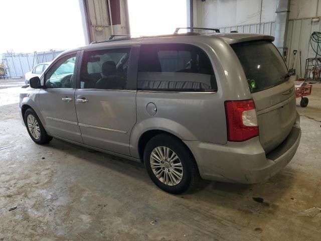 2015 Chrysler Town & Country Touring L