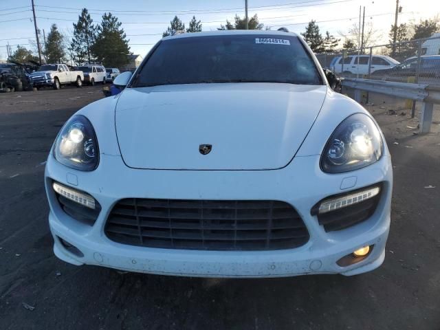 2013 Porsche Cayenne GTS