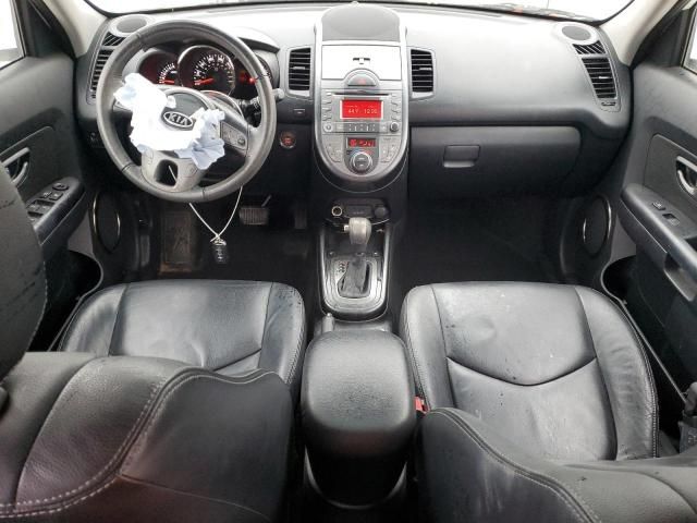 2011 KIA Soul +