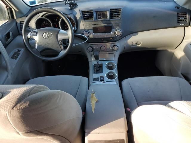 2011 Toyota Highlander Base