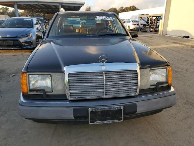 1992 Mercedes-Benz 300 E