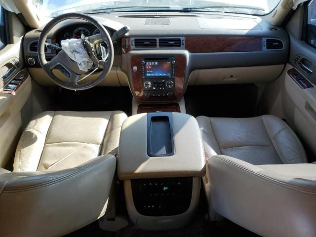 2013 Chevrolet Suburban C1500 LTZ