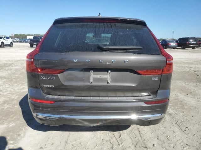 2022 Volvo XC60 B5 Inscription