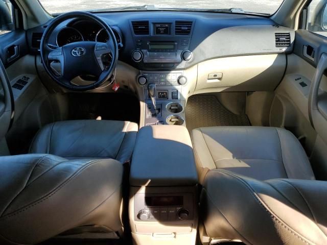 2010 Toyota Highlander SE