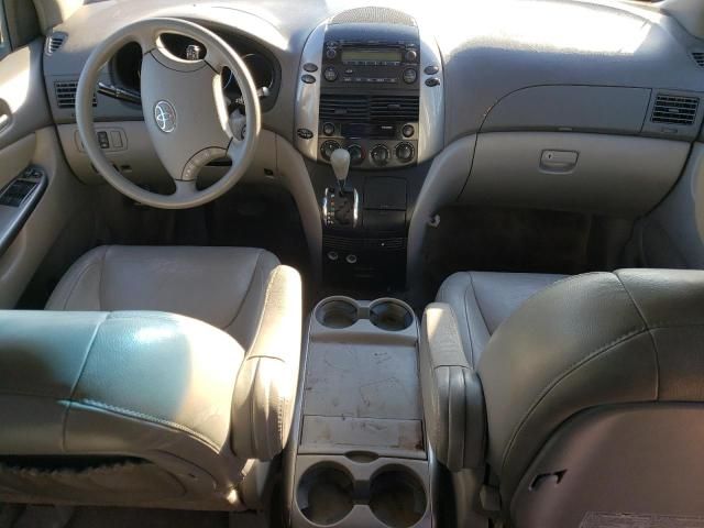 2007 Toyota Sienna CE