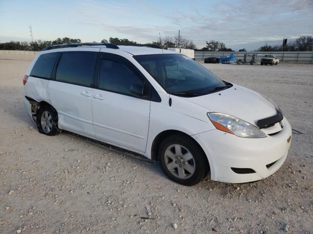 2009 Toyota Sienna CE