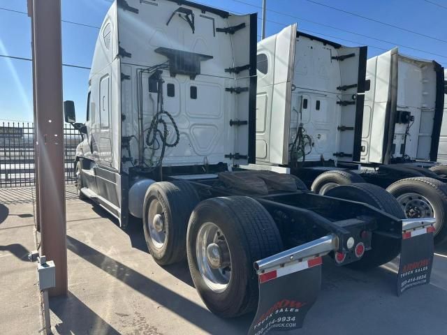 2016 Freightliner Cascadia 125