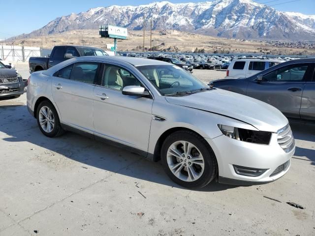 2014 Ford Taurus SEL