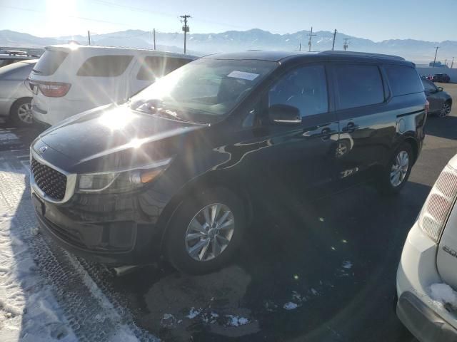 2015 KIA Sedona LX