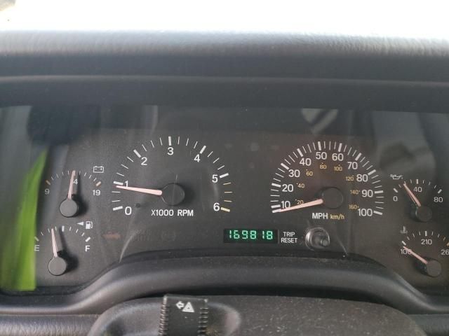 2000 Jeep Cherokee Sport