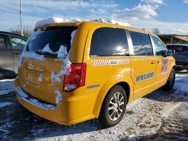 2011 Dodge Grand Caravan R/T