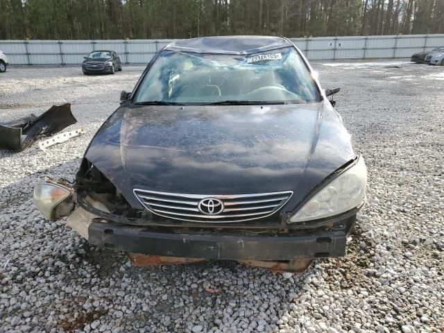 2005 Toyota Camry LE