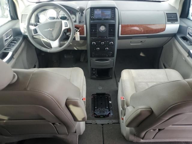 2008 Chrysler Town & Country Touring