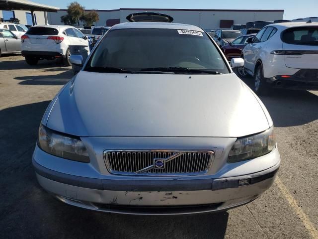 2004 Volvo V70 FWD