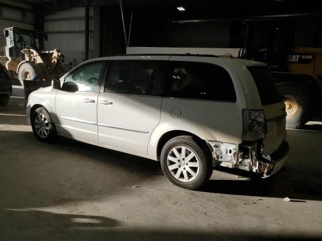 2016 Chrysler Town & Country Touring