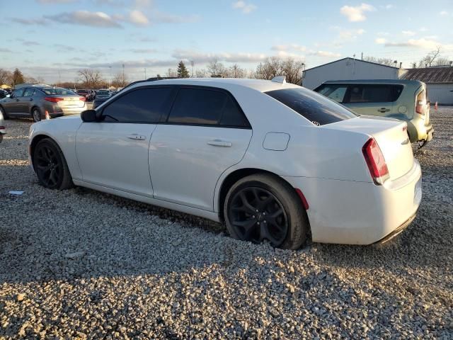 2021 Chrysler 300 Touring