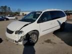 2004 Chrysler Town & Country Limited