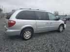 2005 Chrysler Town & Country Touring