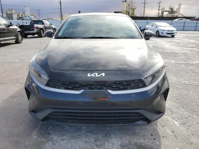 2022 KIA Forte FE