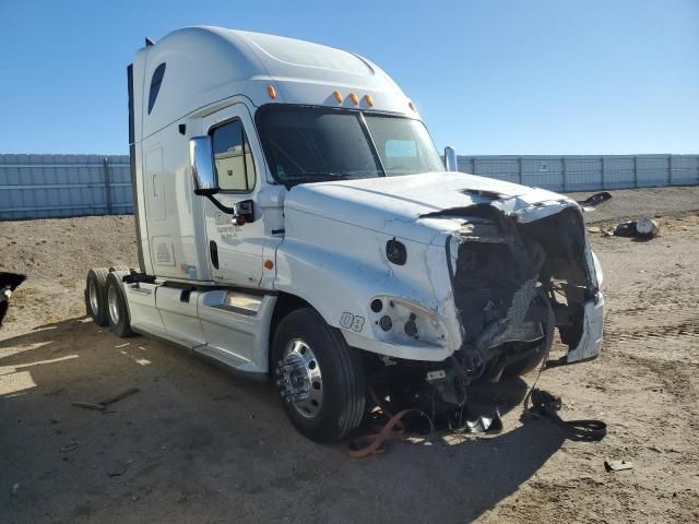 2012 Freightliner Cascadia 125