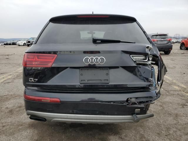 2018 Audi Q7 Premium Plus