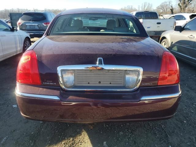 2008 Lincoln Town Car Signature Long Wheelbase