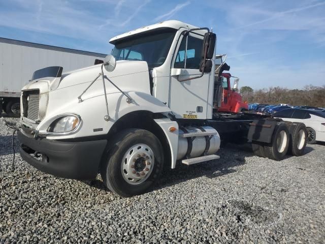 2005 Freightliner Conventional Columbia