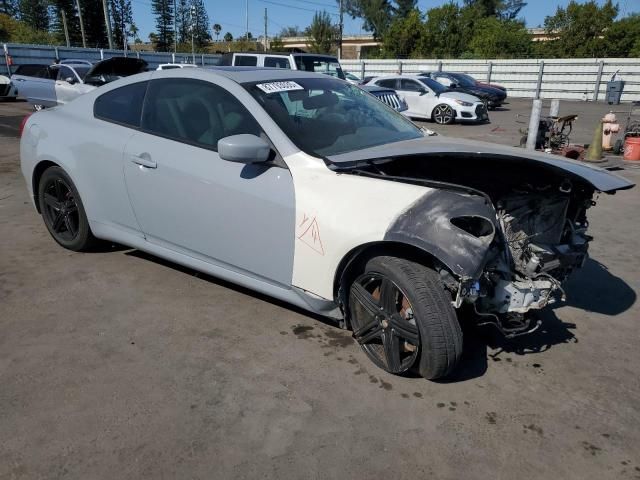 2010 Infiniti G37