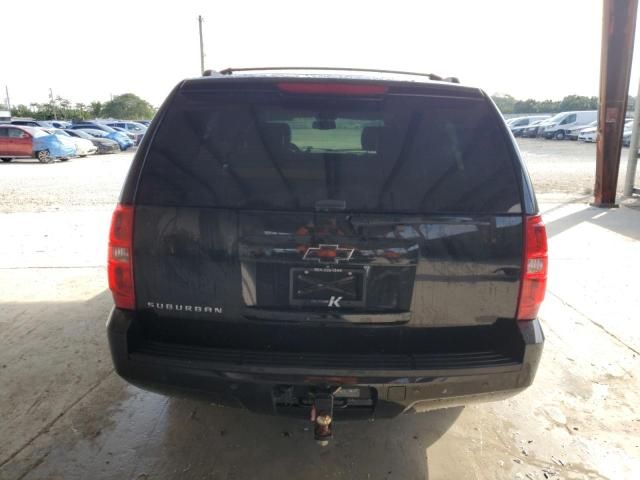 2014 Chevrolet Suburban C1500 LT