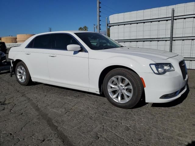 2015 Chrysler 300 Limited