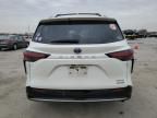 2021 Toyota Sienna Limited