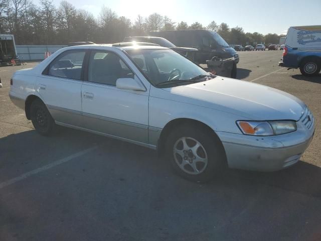 1999 Toyota Camry LE