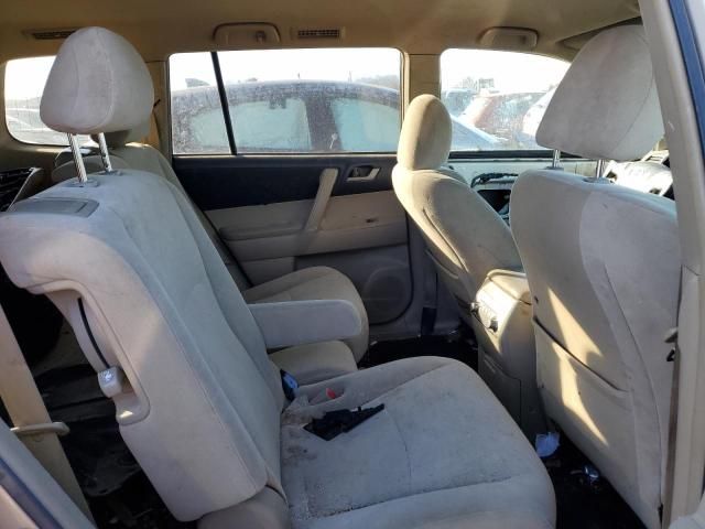 2011 Toyota Highlander Base