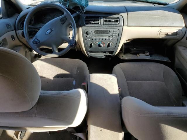 2002 Ford Taurus SE