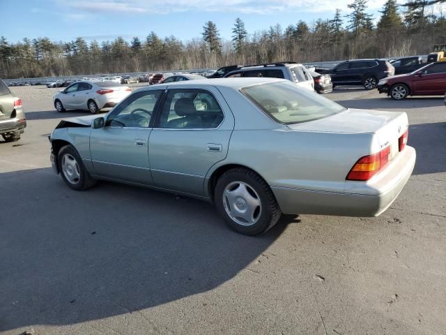 1998 Lexus LS 400