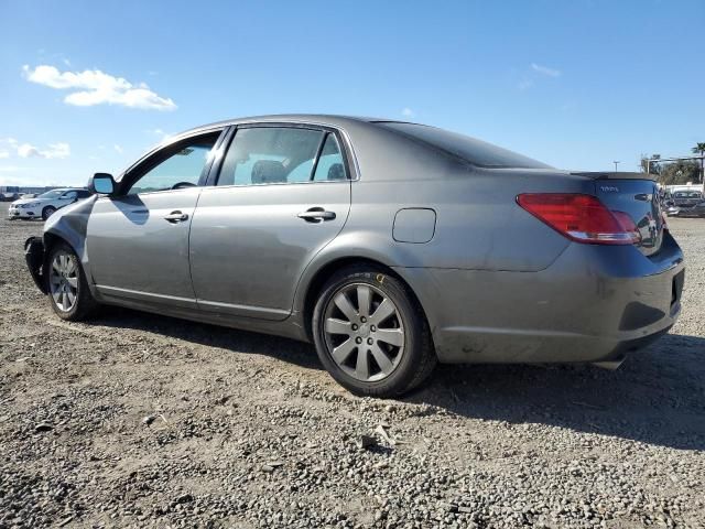 2005 Toyota Avalon XL