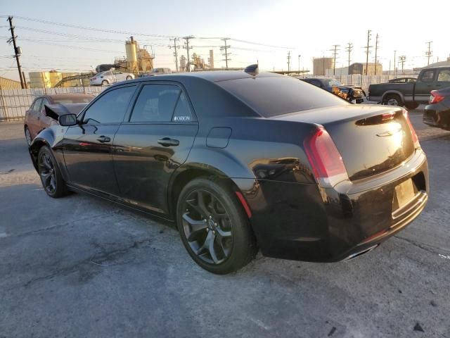 2020 Chrysler 300 Touring