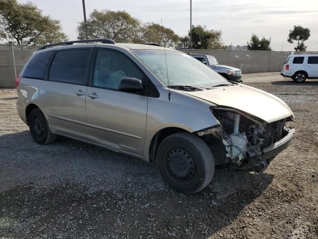 2010 Toyota Sienna CE