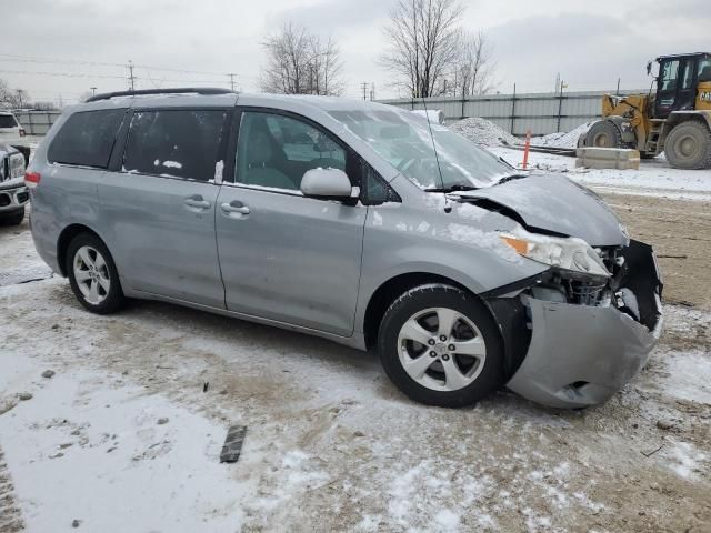 2012 Toyota Sienna LE