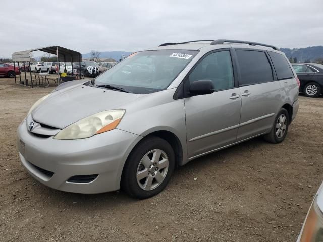 2006 Toyota Sienna CE