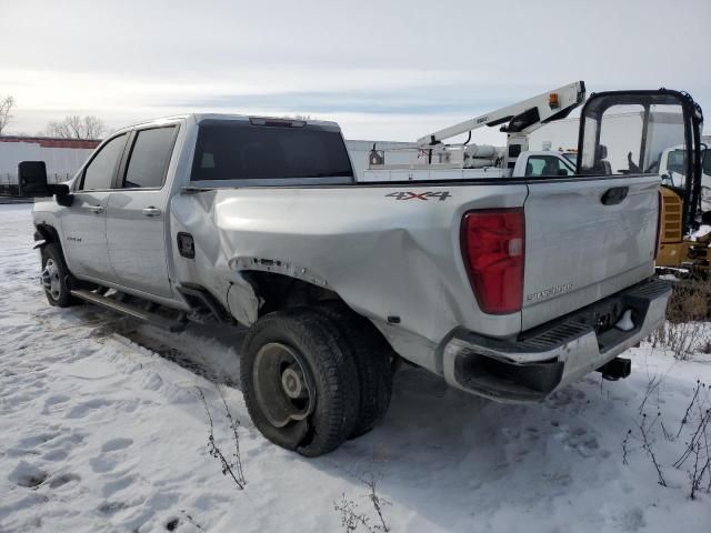 2022 Chevrolet Silverado K3500 LT