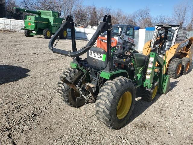 2004 John Deere Tractor