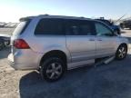 2009 Volkswagen Routan SE