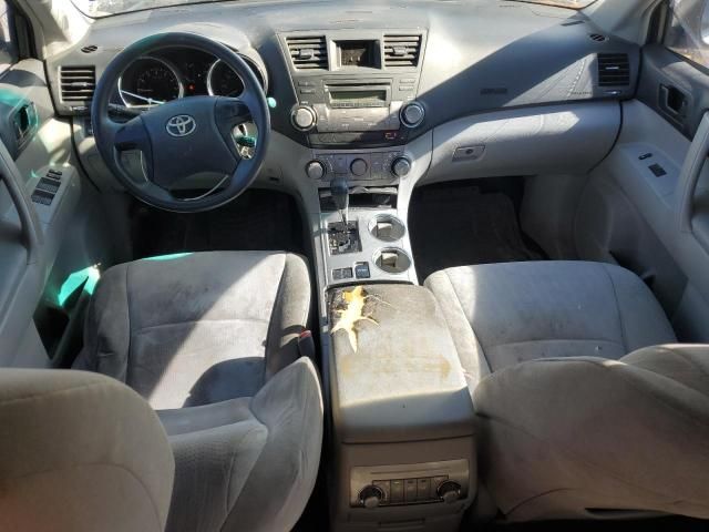 2011 Toyota Highlander Base