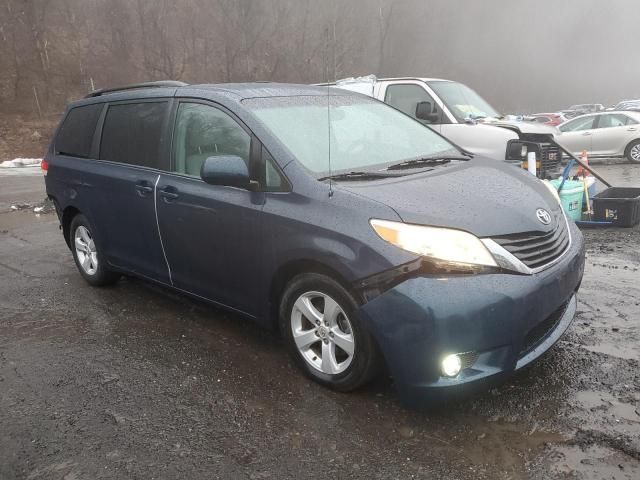 2011 Toyota Sienna LE