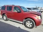 2005 Nissan Pathfinder LE