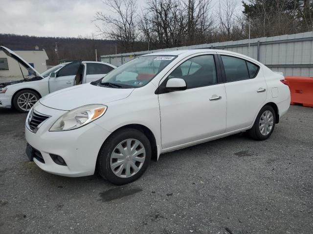 2014 Nissan Versa S