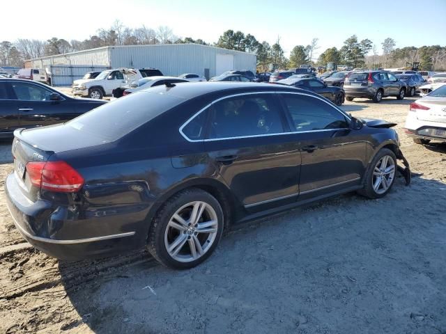 2012 Volkswagen Passat SEL